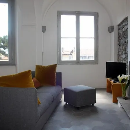 Due Colonne - By Lovecomo Ferienhaus