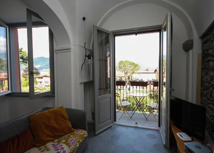 Semesterbostad Due Colonne - By Lovecomo *