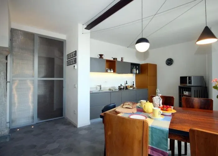 Semesterbostad Due Colonne - By Lovecomo *